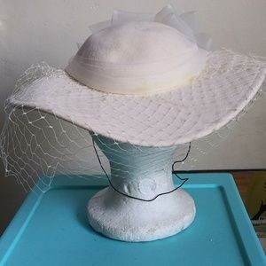 Woman's Hat